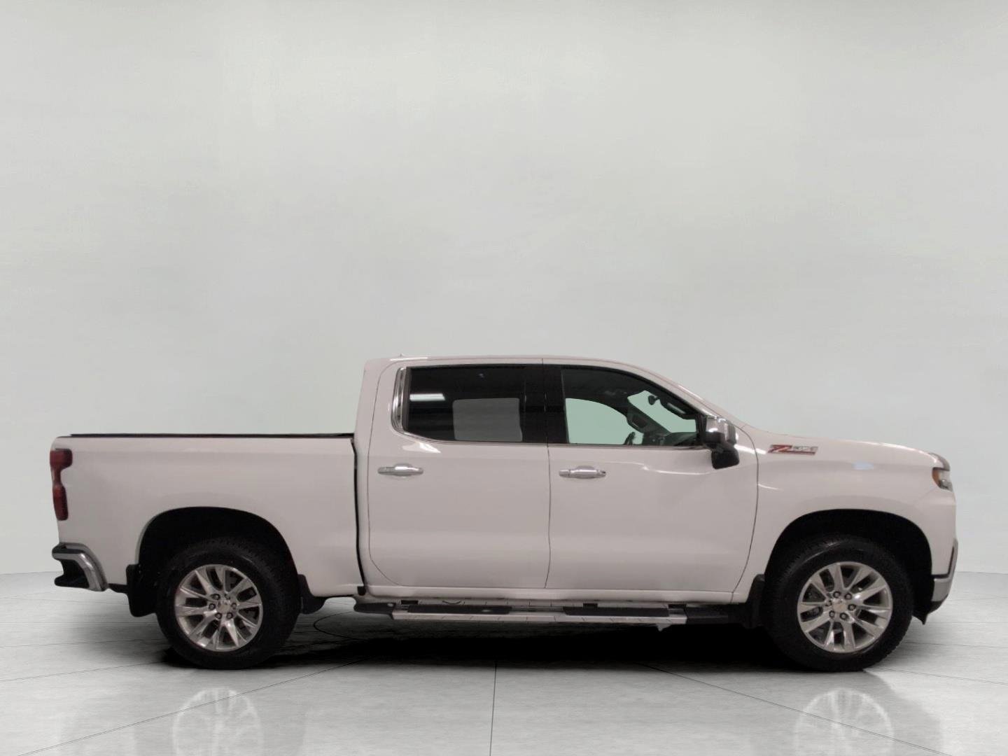 Certified 2021 Chevrolet Silverado 1500 LTZ AWD/4WD image 38