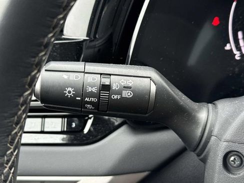 Used 2024 Lexus RX 350 F Sport w/ Convenience Package image 27