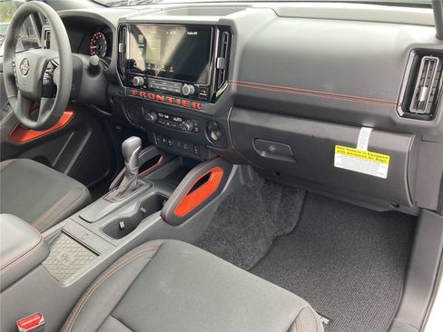 New 2026 Nissan Frontier Pro-X w/ Pro-X Convenience Package RWD image 27