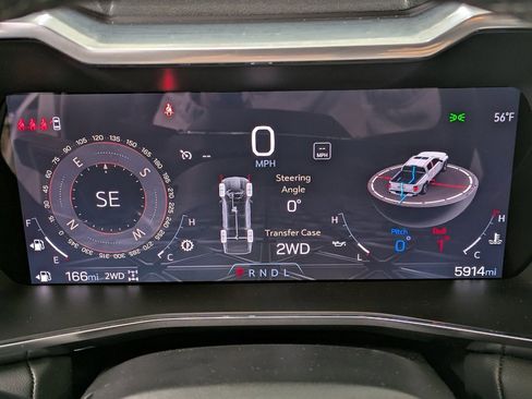 Used 2024 GMC Canyon Elevation image 15