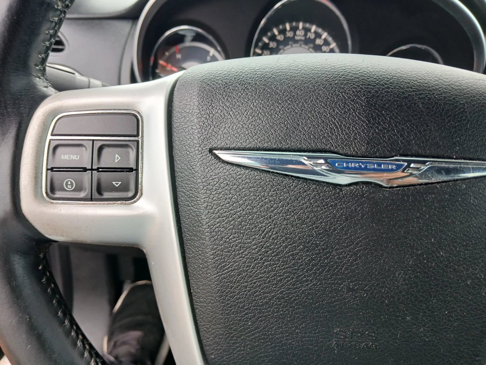 Used 2013 Chrysler 200 Touring FWD image 22