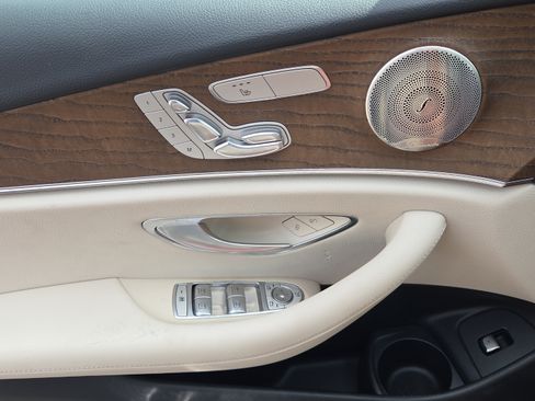 Used 2023 Mercedes-Benz E 350 Sedan image 22