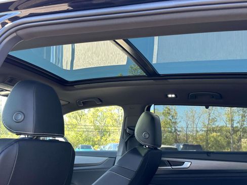 New 2026 Volkswagen Atlas Cross Sport SE image 14