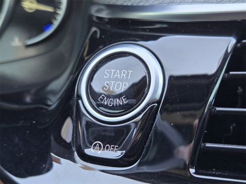 Used 2019 BMW 540i xDrive w/ M Sport Package image 23