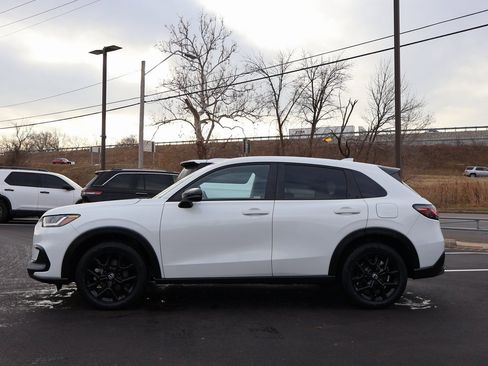 Certified 2024 Honda HR-V Sport image 4