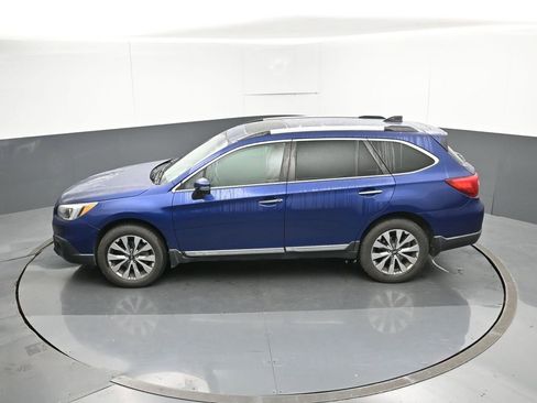Used 2017 Subaru Outback 2.5i Touring w/ Popular Package #5A image 47