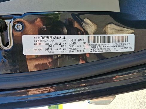 Used 2014 Chrysler Town & Country Touring FWD image 26
