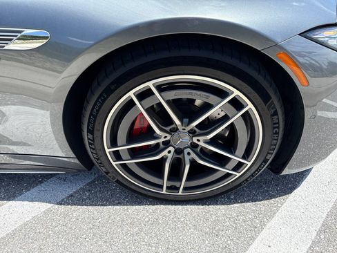 Used 2022 Mercedes-Benz SL 55 AMG 4MATIC image 12