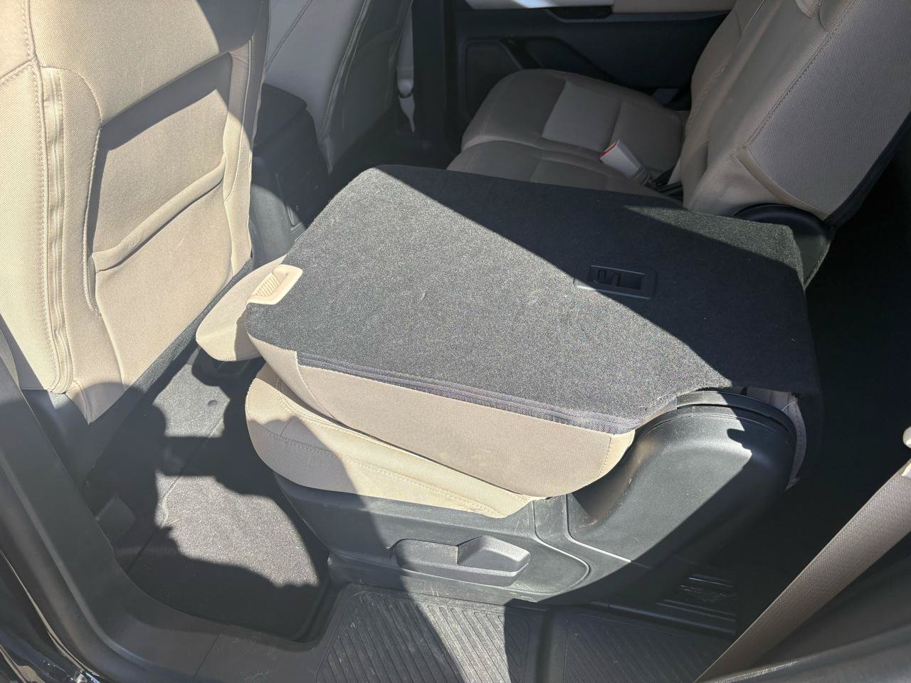 Certified 2022 Ford Explorer XLT RWD image 36