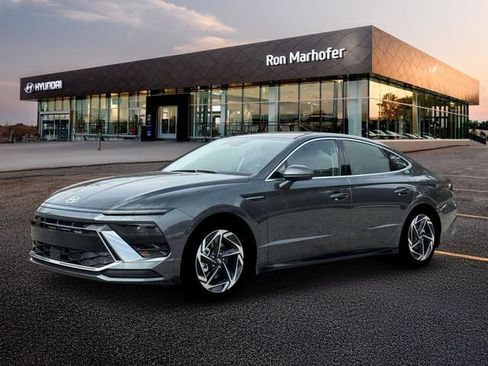 New 2026 Hyundai Sonata SEL FWD image 2