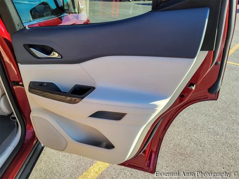 Used 2021 GMC Acadia Denali w/ Denali Ultimate Package image 34