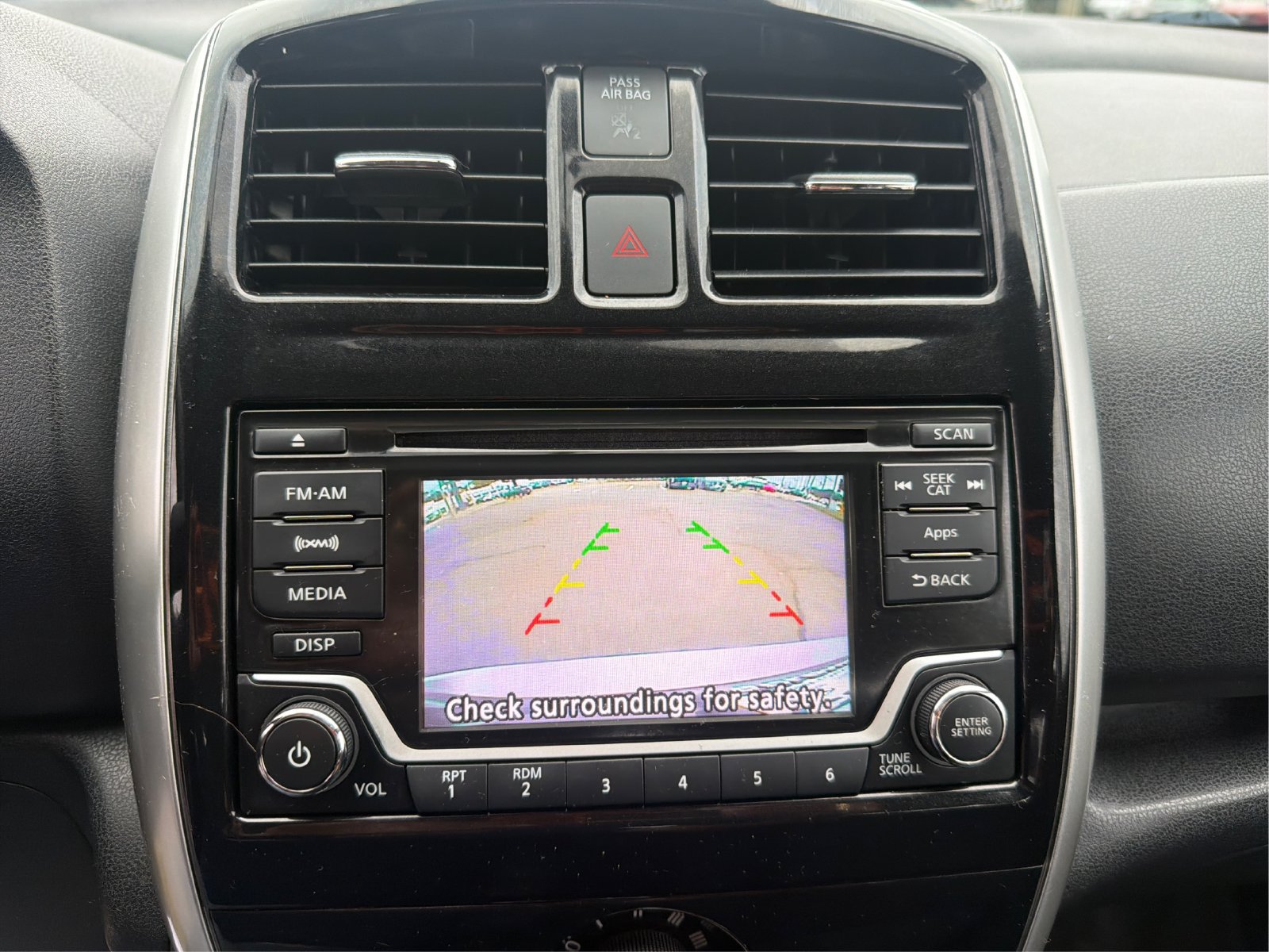 Used 2016 Nissan Versa Note SV FWD image 15