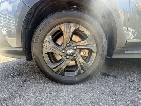 Used 2024 Subaru Crosstrek 2.0i image 21