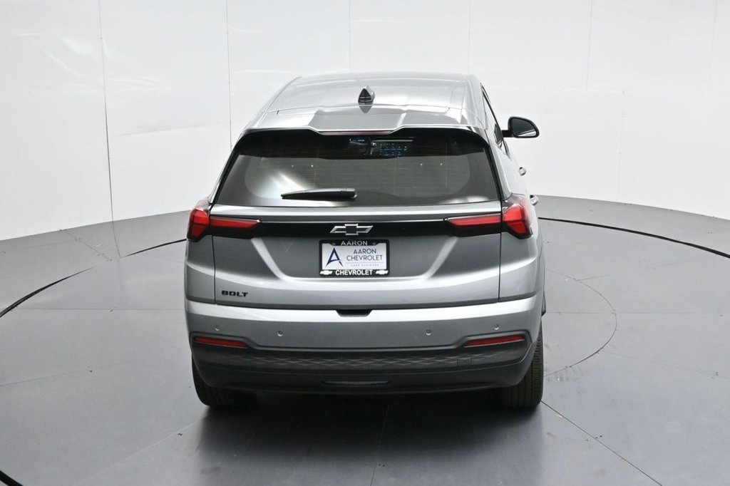 Used 2027 Chevrolet Bolt LT w/ Comfort Package FWD image 58