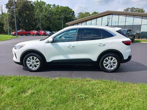 Used 2023 Ford Escape Active w/ Tech Pack #2 AWD/4WD image 27
