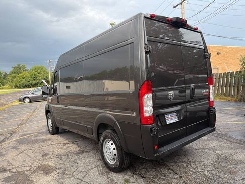 Used 2022 RAM ProMaster 1500 w/ Interior LED Lighting Group FWD image 4