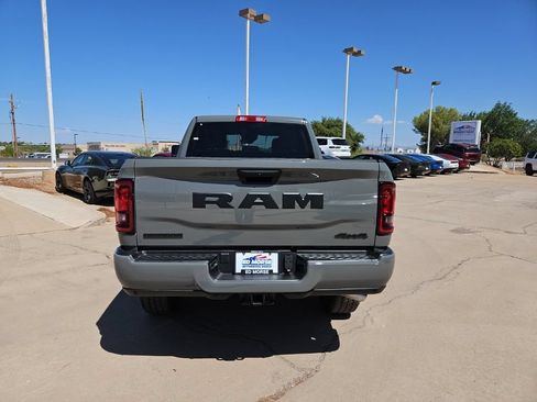 New 2026 RAM 2500 Big Horn AWD/4WD image 3