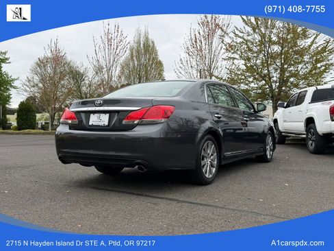 Used 2011 Toyota Avalon Limited FWD image 8