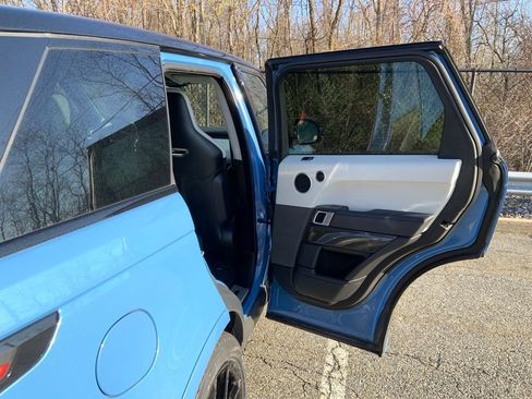 Certified 2022 Land Rover Range Rover Sport SVR image 19