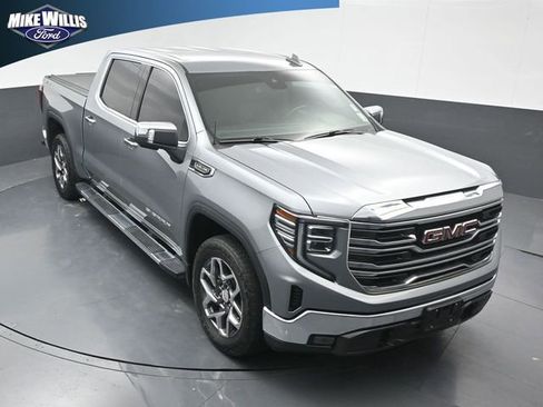 Used 2023 GMC Sierra 1500 SLT w/ SLT Premium Package image 9