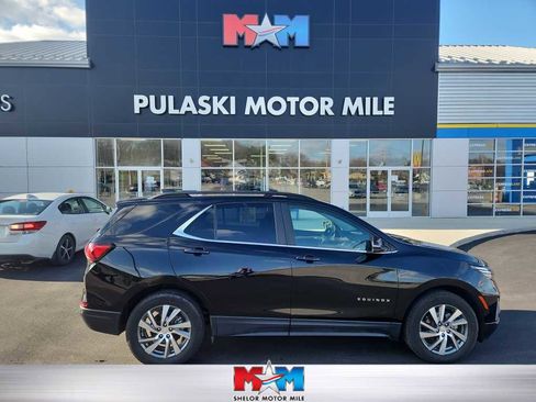 Used 2024 Chevrolet Equinox LT AWD/4WD image 1