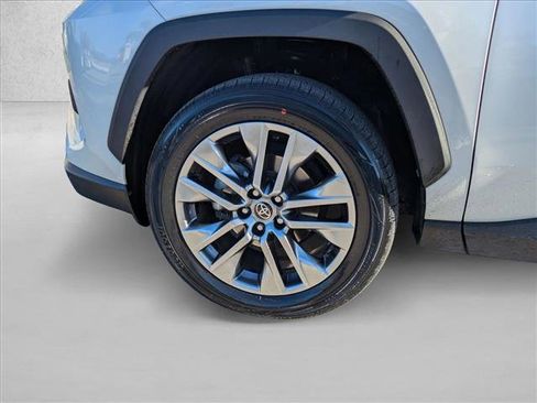 Certified 2022 Toyota RAV4 XLE Premium image 24