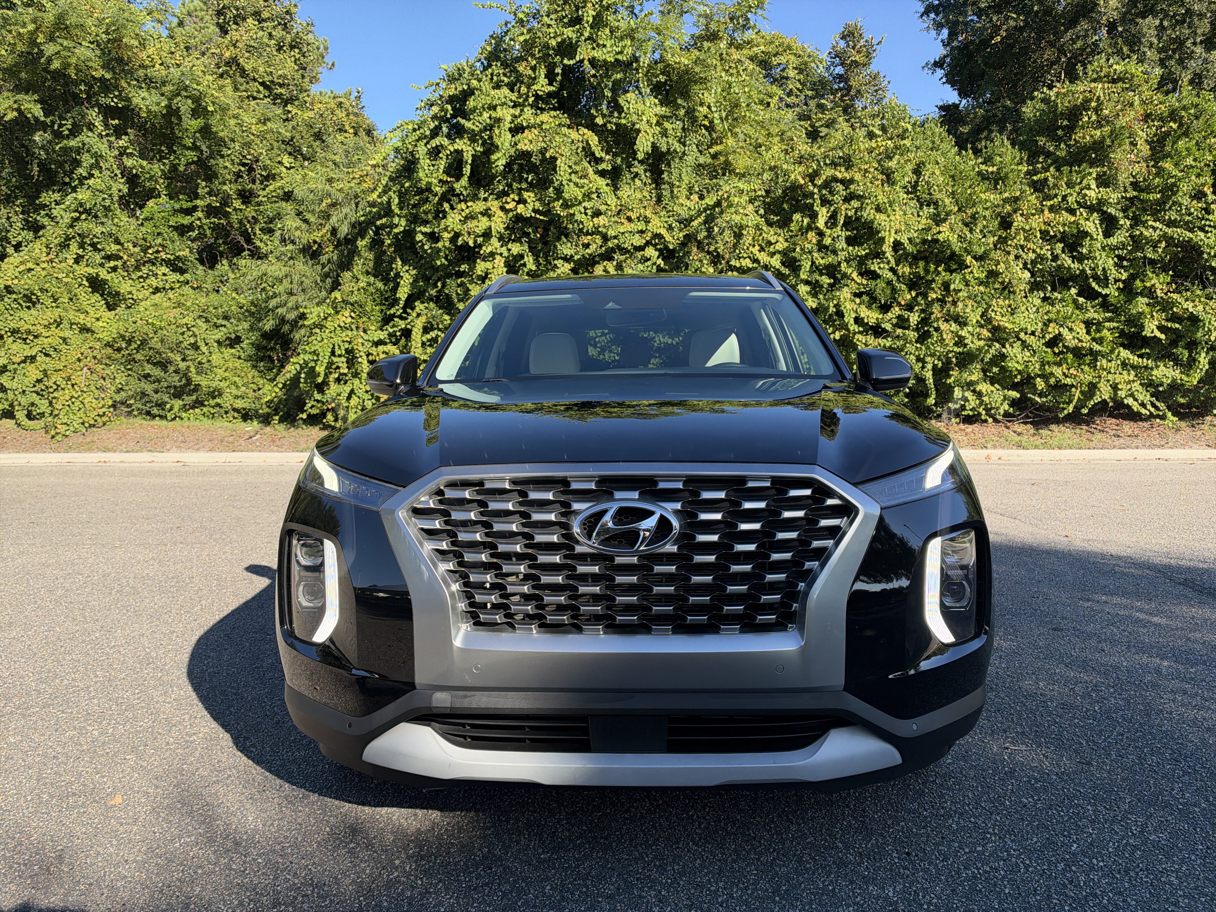 Used 2021 Hyundai Palisade SEL FWD image 3