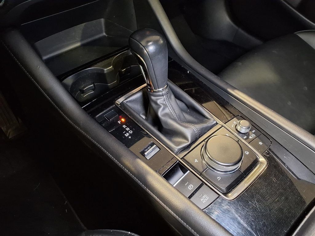 Used 2025 MAZDA MAZDA3 s FWD image 9
