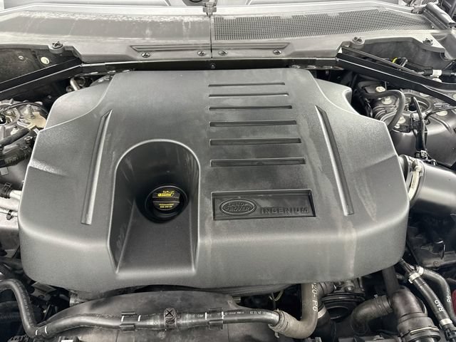 Used 2021 Land Rover Defender 110 SE AWD/4WD image 32