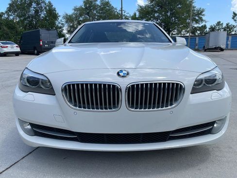 Used 2011 BMW 550i xDrive Sedan AWD/4WD image 2