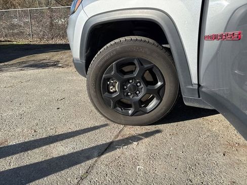 Used 2024 Jeep Compass Trailhawk image 45