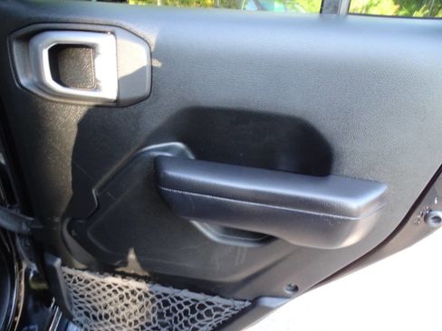 Used 2020 Jeep Wrangler Unlimited Sport S w/ Cold Weather Group image 37