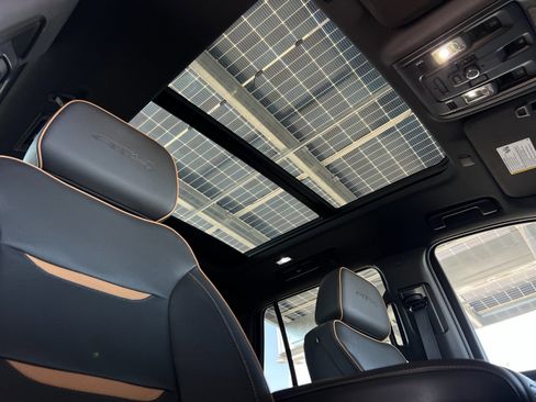 Used 2021 GMC Yukon AT4 image 17