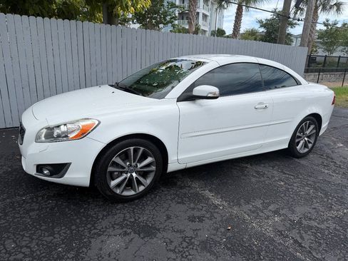 Used 2013 Volvo C70 T5 FWD image 17