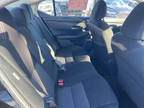 Certified 2022 Nissan Sentra SV image 14