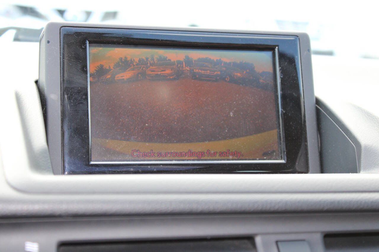 Used 2012 Lexus CT 200h Premium w/ Premium Audio Pkg FWD image 16