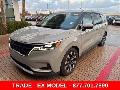Used 2023 Kia Carnival EX