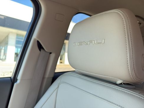 Used 2018 GMC Terrain Denali w/ Driver Alert Package II image 19