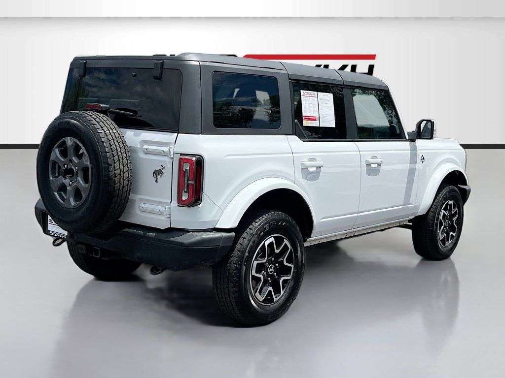Used 2025 Ford Bronco Outer Banks AWD/4WD image 7