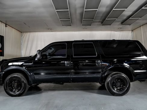 Used 2004 Ford Excursion Limited AWD/4WD image 11