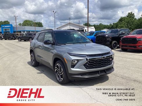 New 2026 Chevrolet TrailBlazer RS w/ Convenience Package AWD/4WD image 1