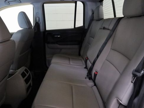 Used 2017 Honda Ridgeline RTL-E image 32