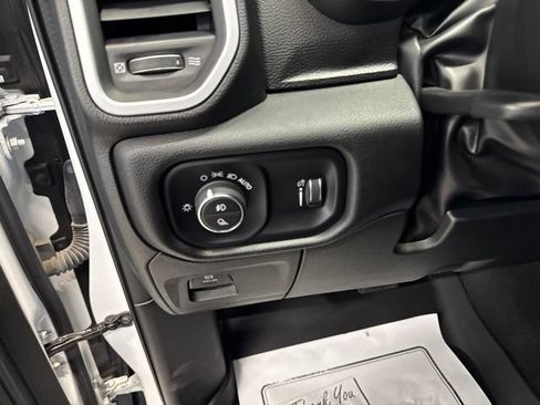 Used 2023 RAM 1500 Big Horn AWD/4WD image 11