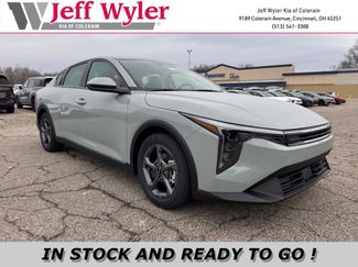 New 2026 Kia K4 LXS video 1