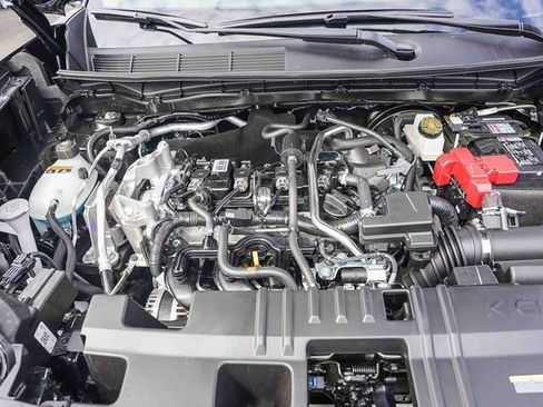 New 2026 Nissan Kicks SR w/ SR Premium Package image 29