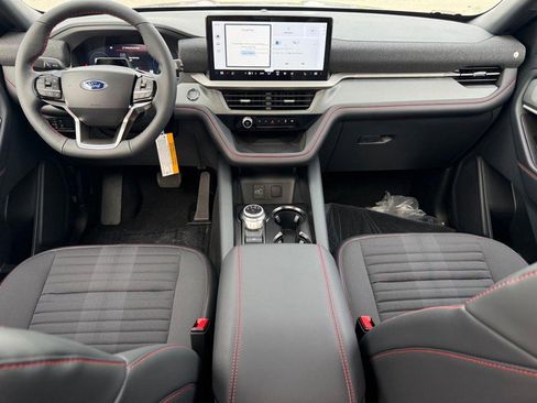 New 2026 Ford Explorer ST-Line w/ ST-Line Street Pack AWD/4WD image 9
