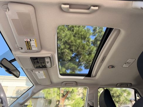 Used 2012 Toyota 4Runner SR5 w/ Convenience Pkg image 34