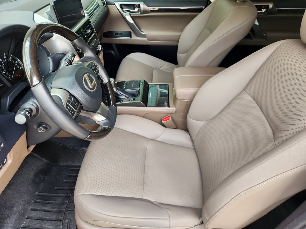 Used 2022 Lexus GX 460 Premium w/ Premium Package AWD/4WD image 13