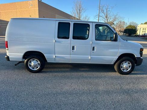 Used 2014 Ford E-150 and Econoline 150 image 22