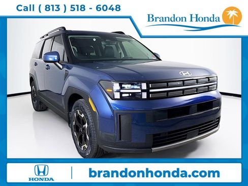 Used 2025 Hyundai Santa Fe SEL FWD image 1